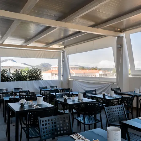 Hotel L'essenza 4*