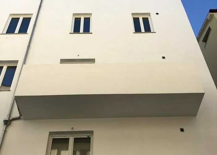 L'essenza מלון אולביה